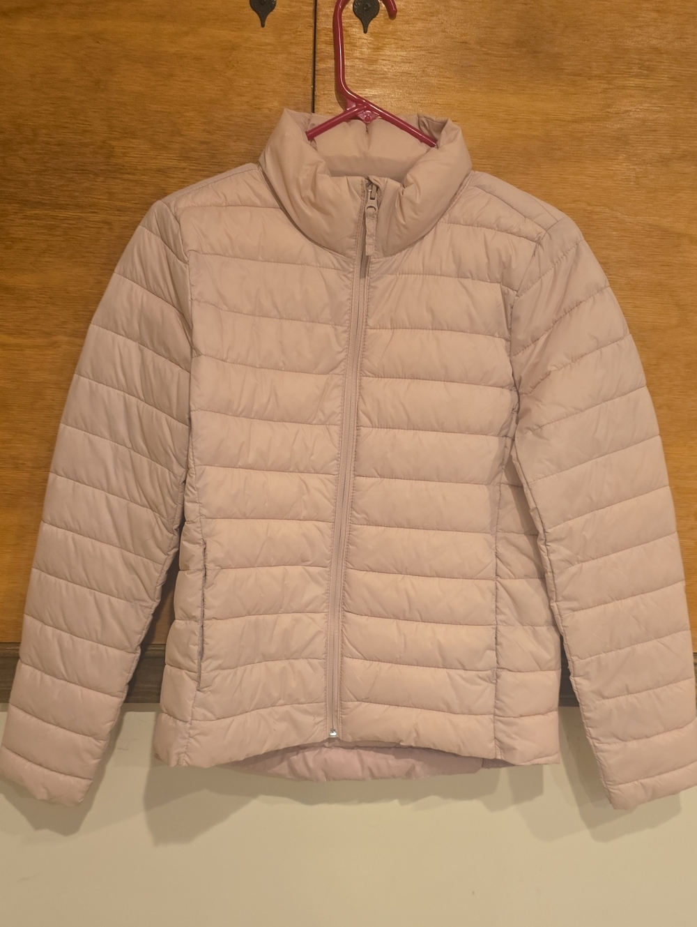 Light Pink Woman's Quilted Puffer Jacket